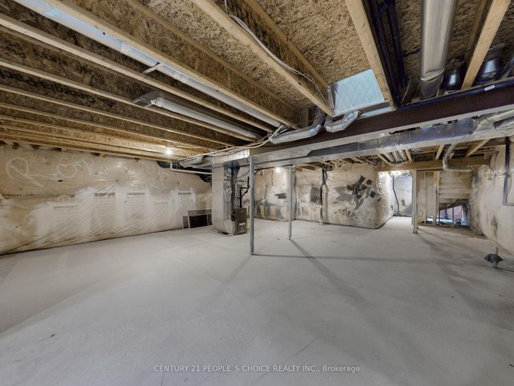 Photo 38 at 51 Elwin Road, Credit Valley, Brampton