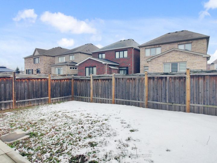 Photo 42 at 51 Elwin Road, Credit Valley, Brampton