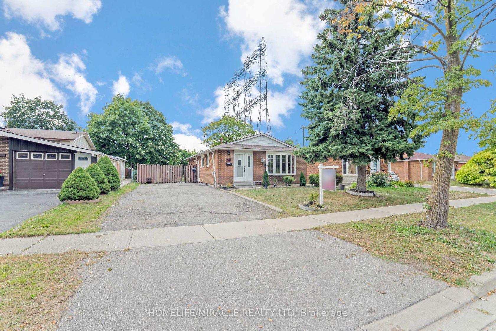 66 Avening Drive, Clairville, Toronto 