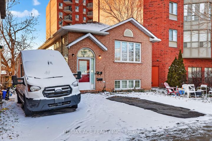 Photo 3 at 150 Centre Street S, Central, Oshawa