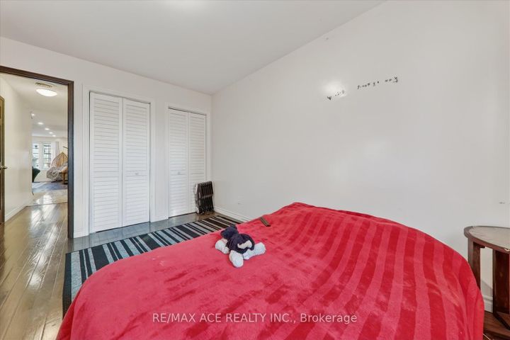 Photo 13 at 150 Centre Street S, Central, Oshawa