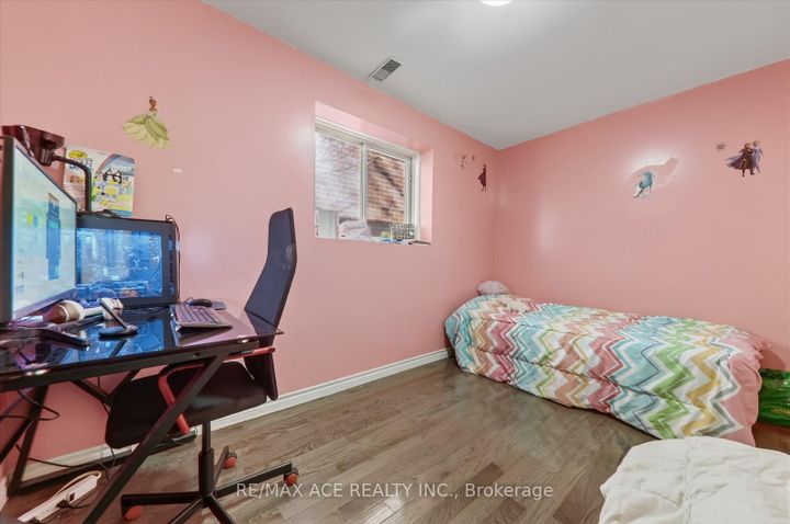 Photo 16 at 150 Centre Street S, Central, Oshawa