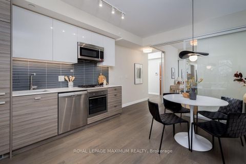 Photo 5 at 313 - 835 St Clair Avenue W, Wychwood, Toronto