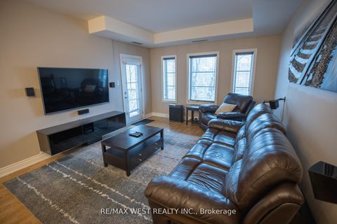 Photo 12 at 208 - 9901 Keele Street, Maple, Vaughan
