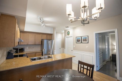 Photo 13 at 208 - 9901 Keele Street, Maple, Vaughan