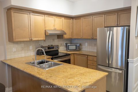 Photo 16 at 208 - 9901 Keele Street, Maple, Vaughan