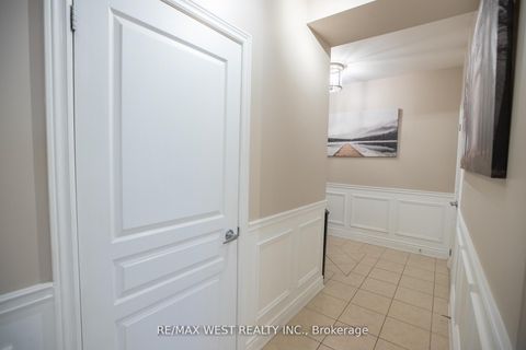 Photo 22 at 208 - 9901 Keele Street, Maple, Vaughan