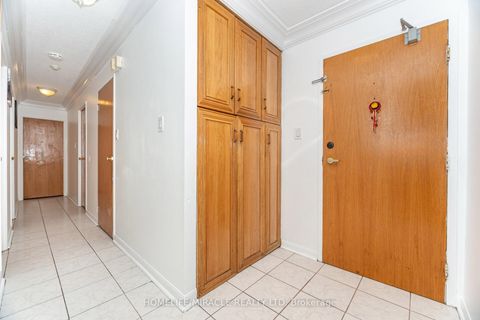 Photo 9 at 208 - 236 Albion Road, Old Rexdale, Toronto