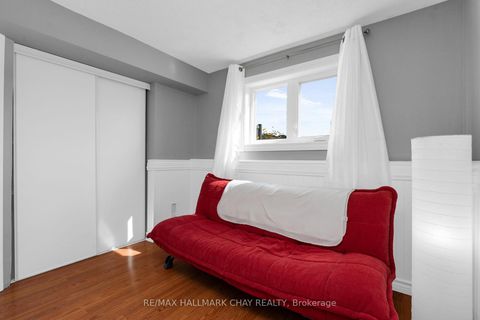 Photo 23 at 166 Country Lane, Painswick South, Barrie