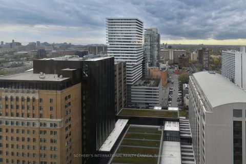 Photo 10 at 2202 - 175 Cumberland Street, Annex, Toronto