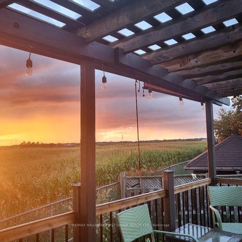 Photo 2 at 188 Padfield Drive, Bowmanville, Clarington