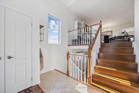 Photo 8 at 188 Padfield Drive, Bowmanville, Clarington