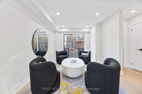 Photo 10 at 150 Danielle Moore Circle, Bendale, Toronto