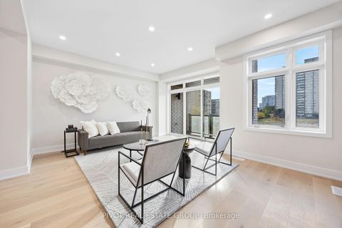 Photo 13 at 150 Danielle Moore Circle, Bendale, Toronto