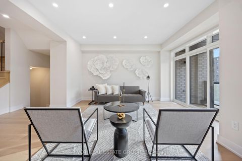 Photo 16 at 150 Danielle Moore Circle, Bendale, Toronto