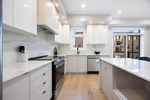 Photo 23 at 150 Danielle Moore Circle, Bendale, Toronto