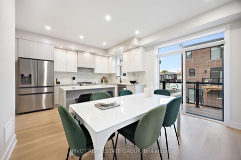 Photo 25 at 150 Danielle Moore Circle, Bendale, Toronto