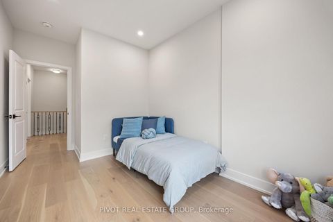 Photo 29 at 150 Danielle Moore Circle, Bendale, Toronto