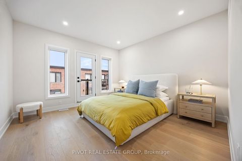 Photo 32 at 150 Danielle Moore Circle, Bendale, Toronto