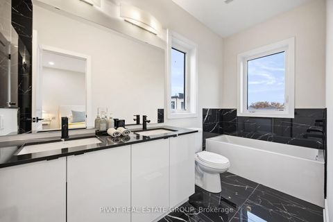 Photo 35 at 150 Danielle Moore Circle, Bendale, Toronto