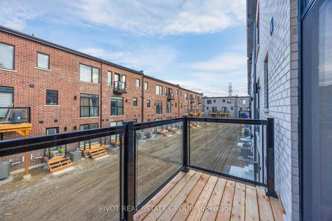 Photo 43 at 150 Danielle Moore Circle, Bendale, Toronto