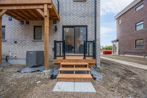 Photo 46 at 150 Danielle Moore Circle, Bendale, Toronto