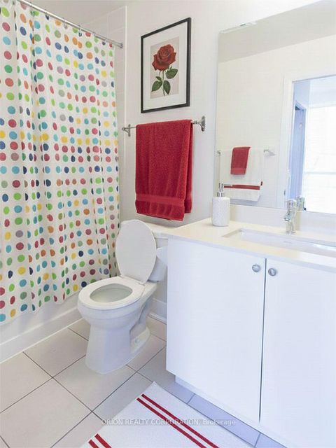 Photo 8 at 215 - 4700 Highway 7 Road, East Woodbridge, Vaughan