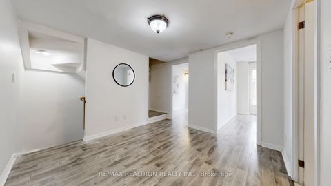 Photo 17 at 502 - 3 Everson Drive, Willowdale East, Toronto