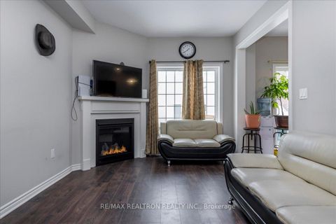 Photo 6 at 207 Cubitt Street, Stayner, Clearview