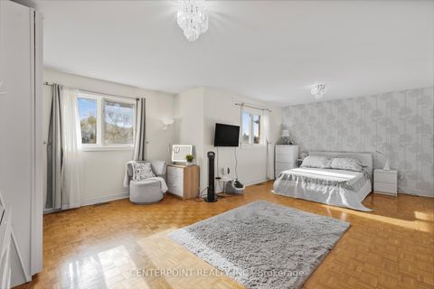 Photo 19 at 277 Oxford Street, Mill Pond, Richmond Hill