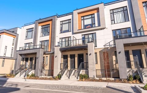 Photo 1 at 408 - 11 Steckley House Lane, Rural Richmond Hill, Richmond Hill