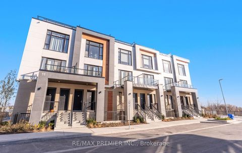 Photo 2 at 408 - 11 Steckley House Lane, Rural Richmond Hill, Richmond Hill