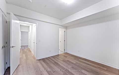 Photo 28 at 408 - 11 Steckley House Lane, Rural Richmond Hill, Richmond Hill