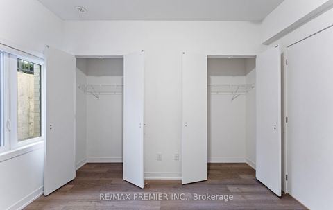 Photo 30 at 408 - 11 Steckley House Lane, Rural Richmond Hill, Richmond Hill