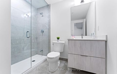 Photo 31 at 408 - 11 Steckley House Lane, Rural Richmond Hill, Richmond Hill