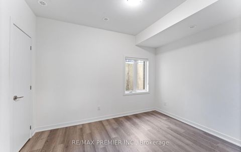 Photo 35 at 408 - 11 Steckley House Lane, Rural Richmond Hill, Richmond Hill