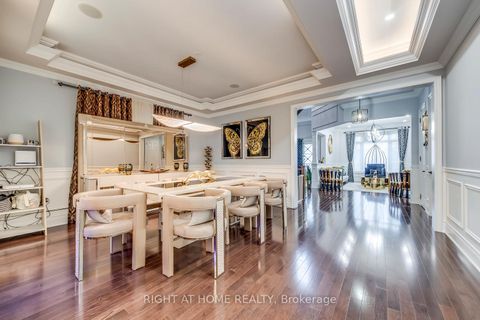 Photo 9 at 45 Torgan Trail, Kleinburg, Vaughan