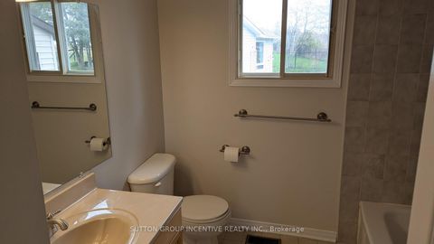 Photo 6 at 49 ROYAL OAK Drive, Cookstown, Innisfil