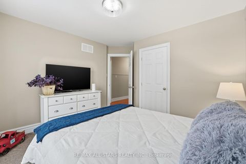 Photo 17 at 167 Silas Boulevard, Keswick North, Georgina