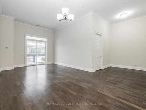 Photo 6 at 112 - 7 Bond Crescent, Oak Ridges, Richmond Hill