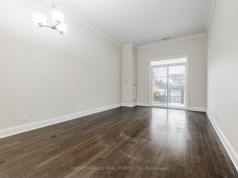 Photo 7 at 112 - 7 Bond Crescent, Oak Ridges, Richmond Hill