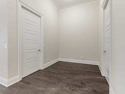 Photo 10 at 112 - 7 Bond Crescent, Oak Ridges, Richmond Hill