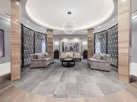 Photo 17 at 112 - 7 Bond Crescent, Oak Ridges, Richmond Hill