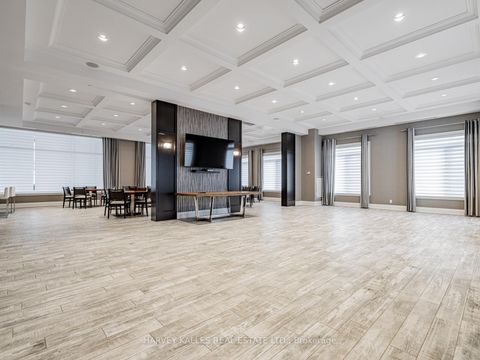 Photo 22 at 112 - 7 Bond Crescent, Oak Ridges, Richmond Hill