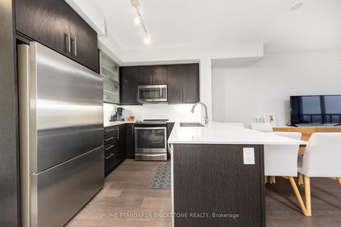 Photo 6 at LPH 10 - 65 Oneida Crescent, Langstaff, Richmond Hill