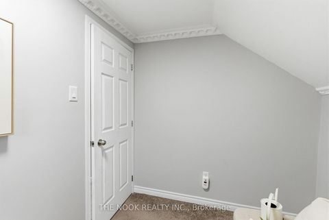 Photo 35 at 115 Banting Avenue, Central, Oshawa