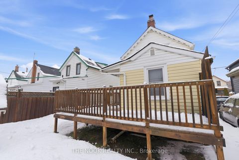 Photo 43 at 115 Banting Avenue, Central, Oshawa