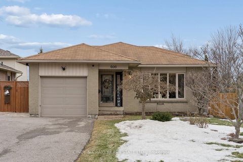 Photo 0 at 606 Birkdale Court, Donevan, Oshawa