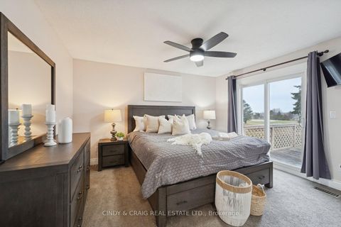 Photo 8 at 606 Birkdale Court, Donevan, Oshawa