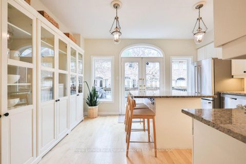 Photo 14 at 6 - 38 Mendota Road, Queensway, Toronto